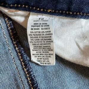 American Eagle Artist Jean, size 12 short.